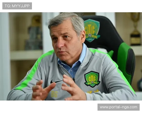 里尔主帅热内西奥战术转型,边路传中成主要进攻手段 里尔主帅热内西奥战术转型,边路传中成主要进攻手段