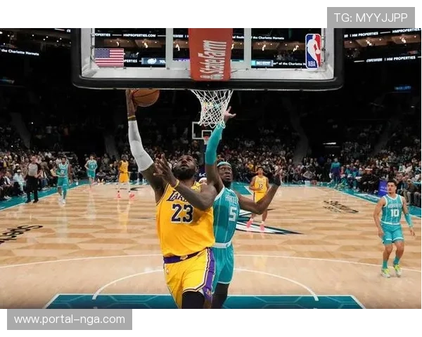 湖人替补席对阵黄蜂仅得9分，深度问题凸显