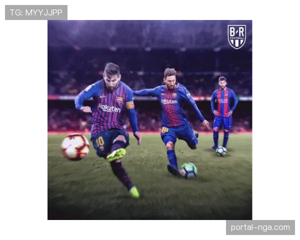 诺坎普观众起立鼓掌，致敬带伤作战仍完成关键封堵的巴萨队长